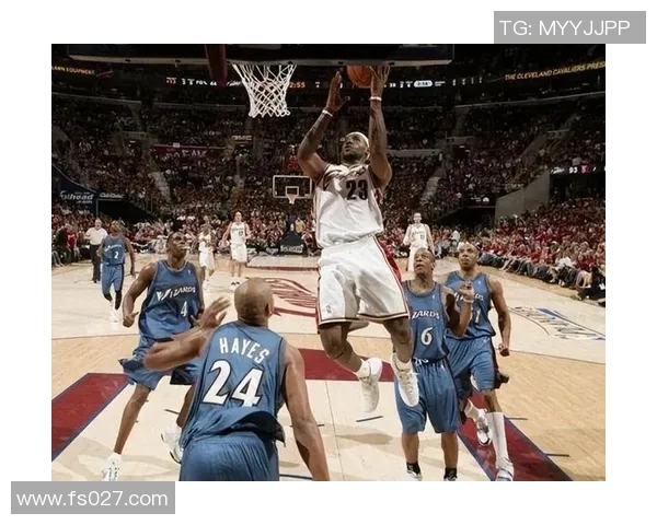 詹姆斯精彩走步集锦回顾展现篮球巨星的灵动与技巧