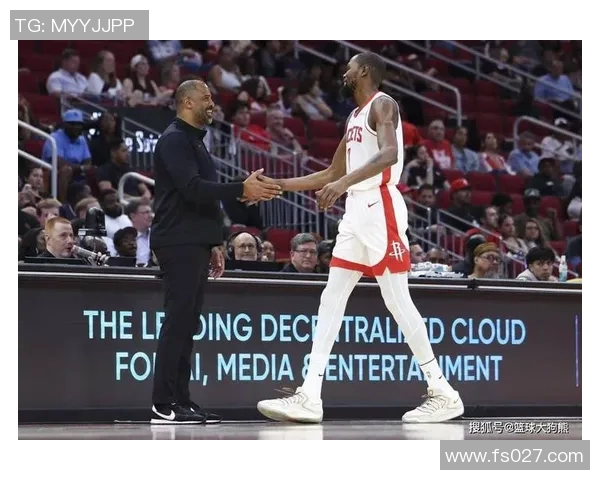 2018年NBA火箭队与老鹰队精彩对决回顾与分析 2018年NBA火箭队与老鹰队精彩对决回顾与分析