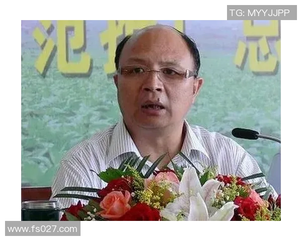 倪永康的政治生涯与影响力探讨：从高官到落马的背后故事